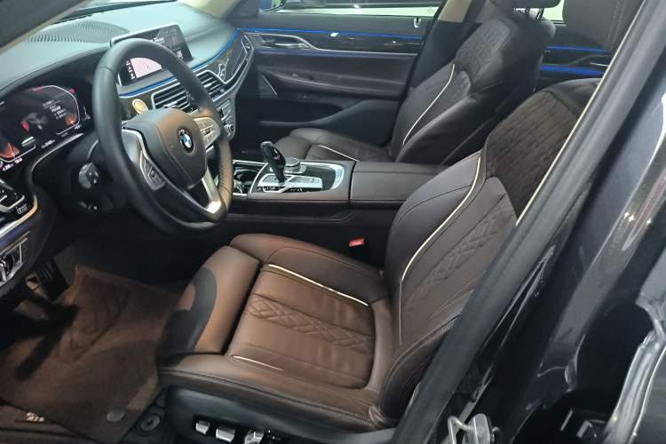 Used BMW 7 Series 2021 730Li Luxury Package
