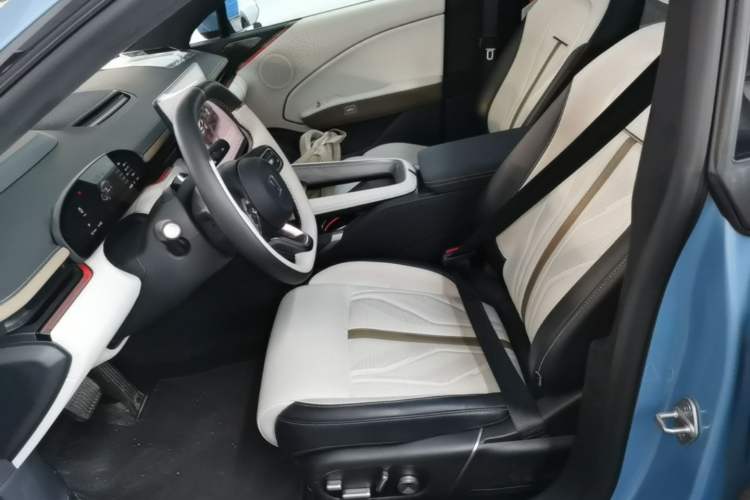 Used Zeekr 007GT 2025 Four-Wheel Drive Intelligent Driving Version 75 kWh

