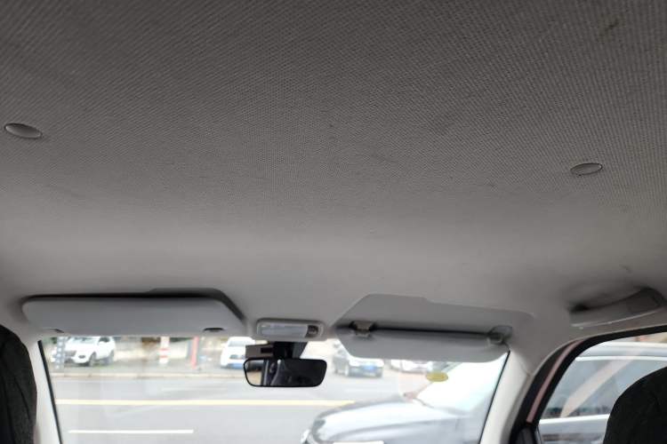 Used Wuling Hongguang MINIEV 2021 Macaron Fashion Model Lithium Iron Phosphate
