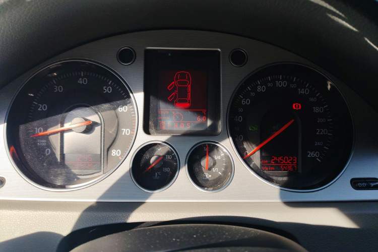 Used Volkswagen Magotan 2011 1.8TSI DSG Comfort Model Instrument Cluster