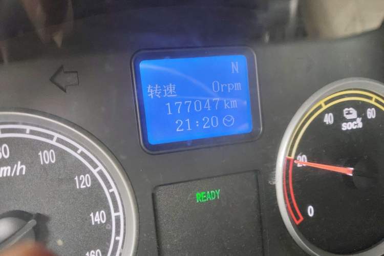 Used Dongfeng Xiaokang EC36 2021 Standard Model Ningde Times Battery Odometer Close Up