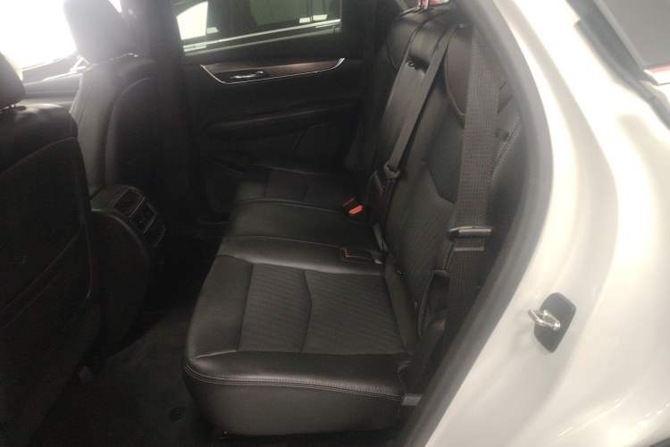 Used Cadillac XT5 2020 28T Tech Edition Left Rear Seat