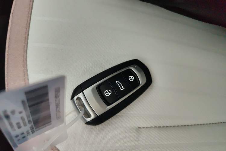 Used Geely Galaxy Panda 2025 210 km – Yuanqi Bear
