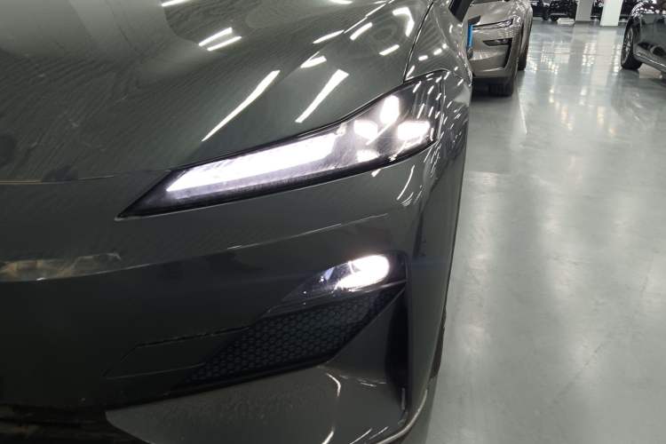 Used Deepal SL03 2025 Extended-Range Sporty Version
