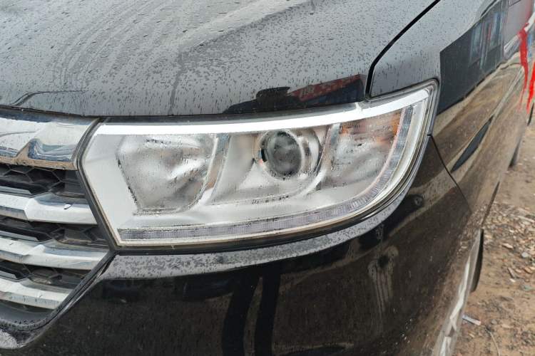 Used JAC Refine M3 2021 IKEA High-Power Edition 1.5T Luxury Model Left Front Headlight