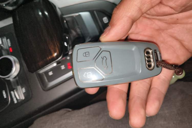 Used Audi Q7 2019 45 TFSI Comfort Model