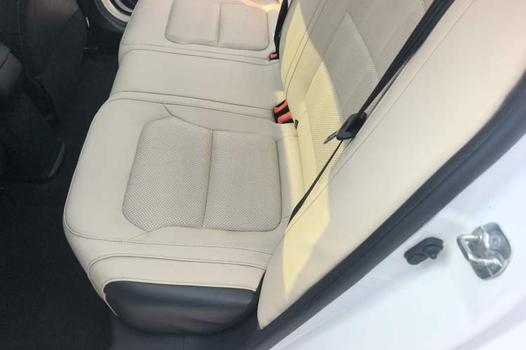 Used CHANGAN Alsvin V7 2016 1.6L Manual Enjoyment Model China V Standard