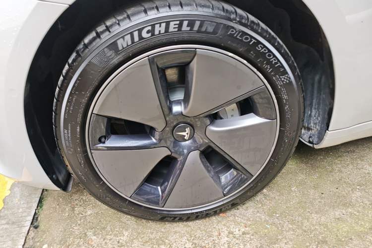 Used Tesla Model 3 2022 Rear-Wheel-Drive Version