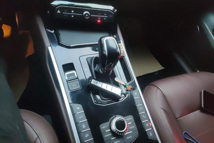 Used Wey VV7 2017 2.0T Flagship Model