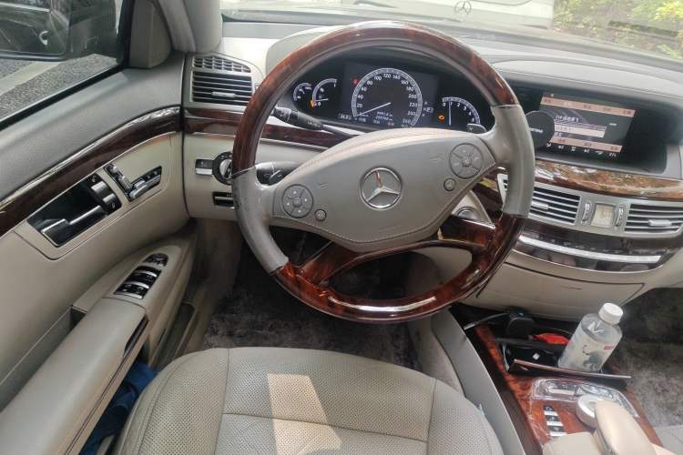 Used Mercedes-Benz S-Class 2011 S 350 L CGI