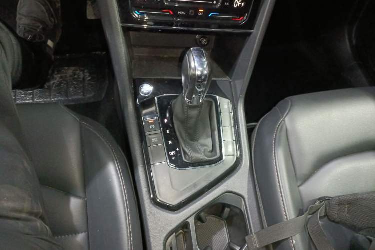 Used Volkswagen Tharu 2021 280TSI Two-Wheel Drive Comfort Edition