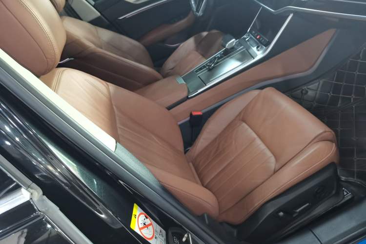 Used Audi A6L 2022 40 TFSI Luxury Prestige Edition
