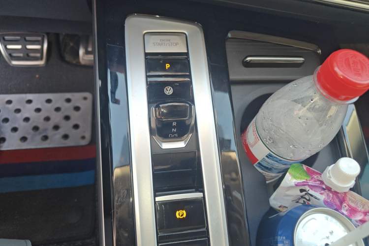 Used Volkswagen Tavendor 2023 380TSI Four-Wheel Drive R-Line Cruise Edition Gear Lever