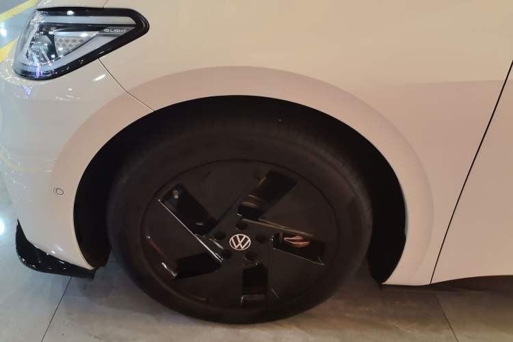 Used Volkswagen ID.3 2025 Smart Edition Ultra-Intelligent Oxygen Version Left Front Wheel Hub