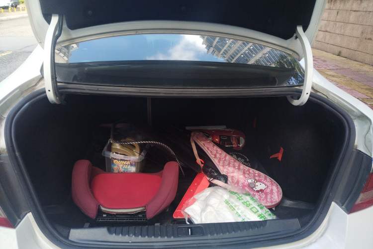 Used Buick GT 2011 GT 1.8L Automatic Fashion Edition Leather Model