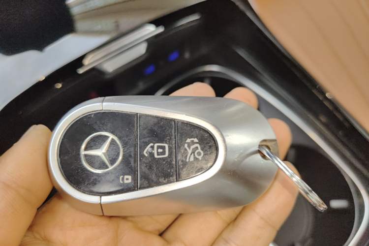 Used Mercedes-Benz S-Class 2023 Updated S 400 L Business Version Vehicle Key