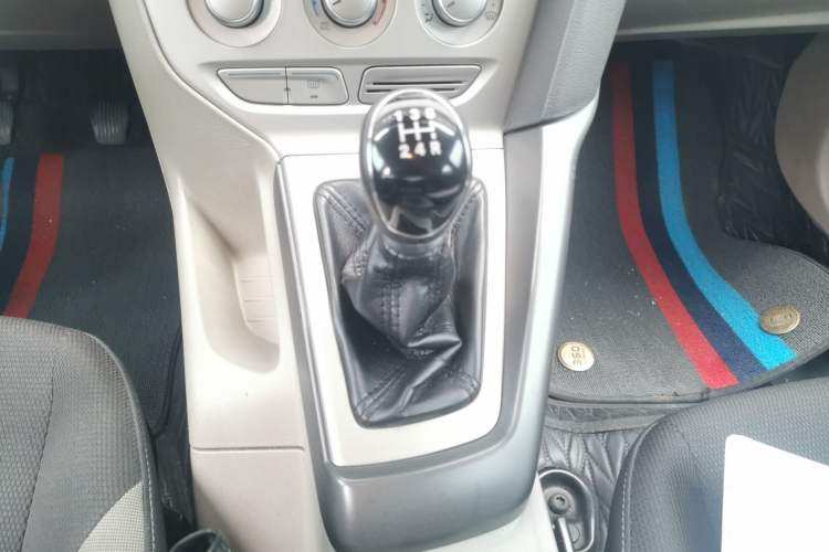 Used Ford Focus 2012 Sedan 1.6L Manual Comfort Model