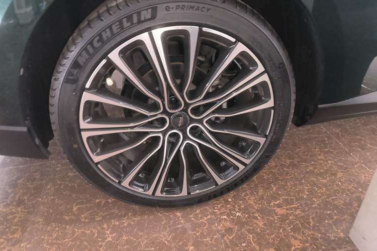 Used MG 7 2023 2.0T Automatic Hunter Luxury Edition
