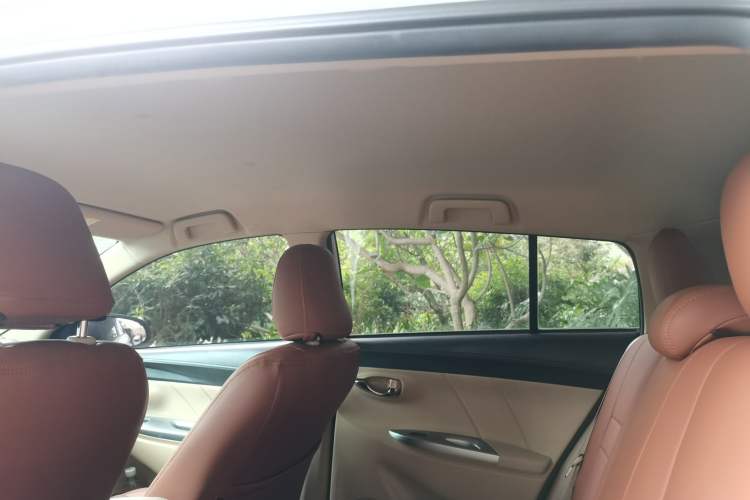 Used Toyota YARiS L Zhi Xuan 2015 1.5E Automatic Charm Edition
