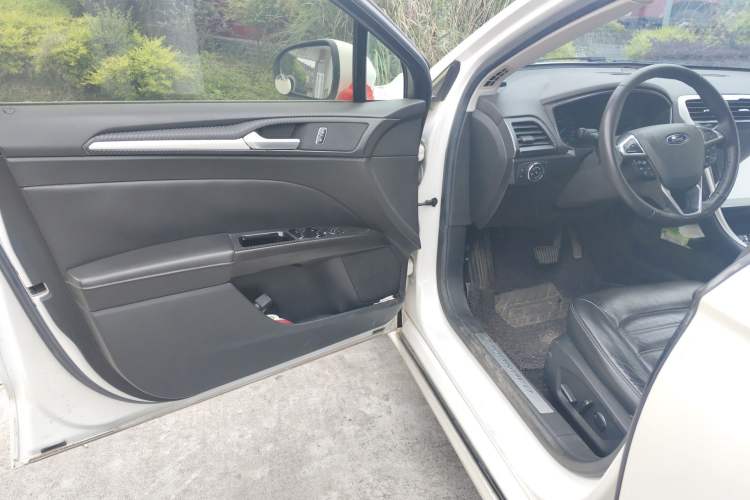 Used Ford Mondeo 2013 1.5L GTDi180 Fashion Edition Driver Seat