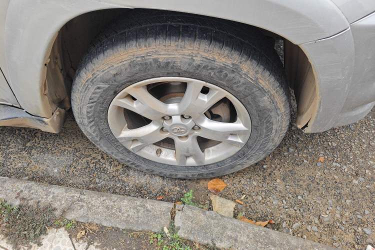 Used Toyota RAV4 2011 2.4L Automatic 4x4 Luxury Edition