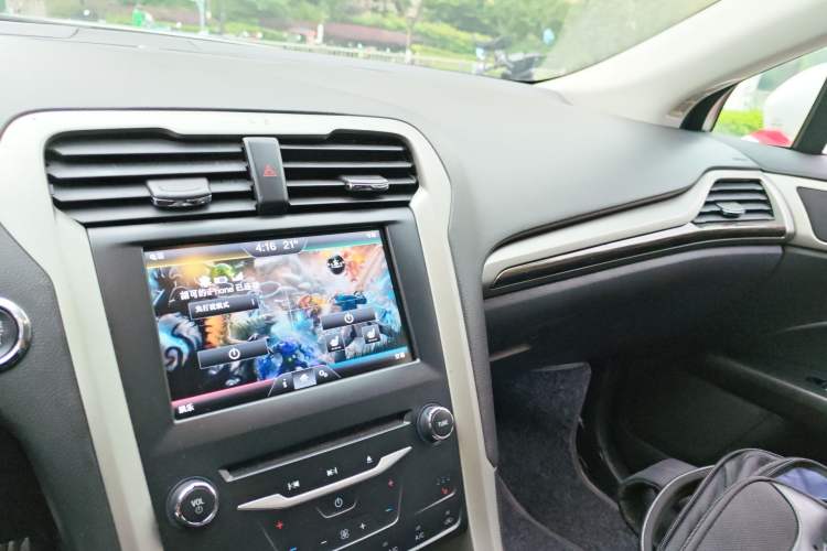 Used Ford Mondeo 2013 2.0L GTDi 200 Luxury Model