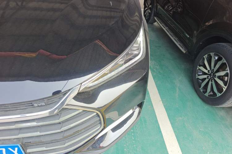 Used BYD Tang 2018 2.0T Automatic Smart Connect Prestige 7-Seater China V Standard