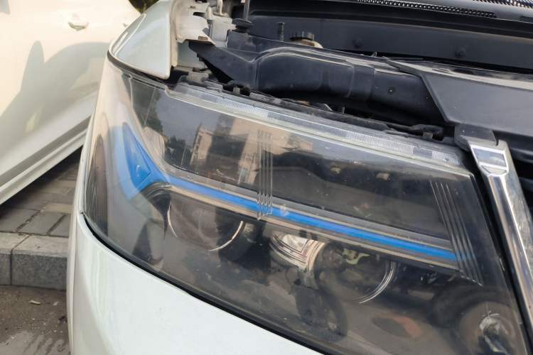 Used Dodge Journey 2013 2.4L Two-Wheel Drive Luxury Version