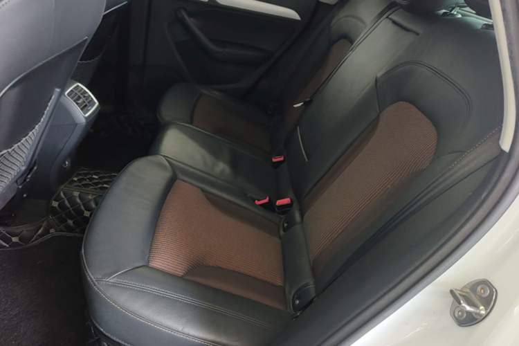 Used Audi Q3 2017 30 TFSI Fashion Model