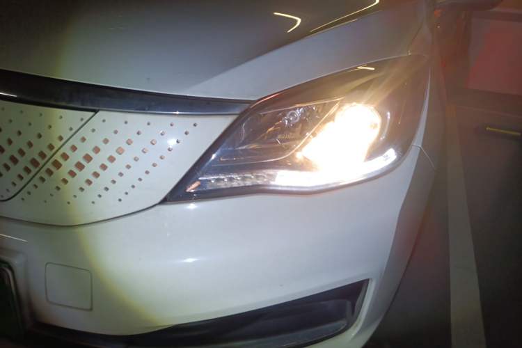 Used Dongfeng Aeolus E70 2021 Revised Version 2 500 Super Delight Edition