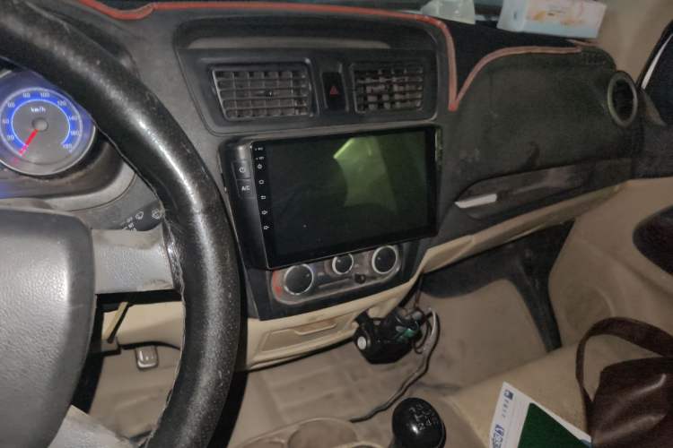 Used CHANGAN KAICHENG Star 9 2019 1.5L Base Model Van Transporter 4G15S Audio And AC Panel