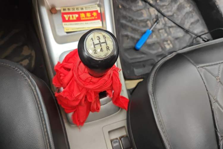 Used CHANGAN Alsvin V3 2012 1.3L Manual Comfort Version China IV Standard
