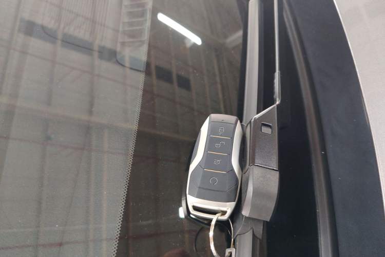 Used BYD Song PLUS New Energy 2021 DM-i 110KM Flagship PLUS Vehicle Key