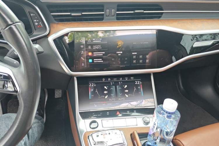 Used Audi A7 2022 45 TFSI Prestige Edition Audio And AC Panel