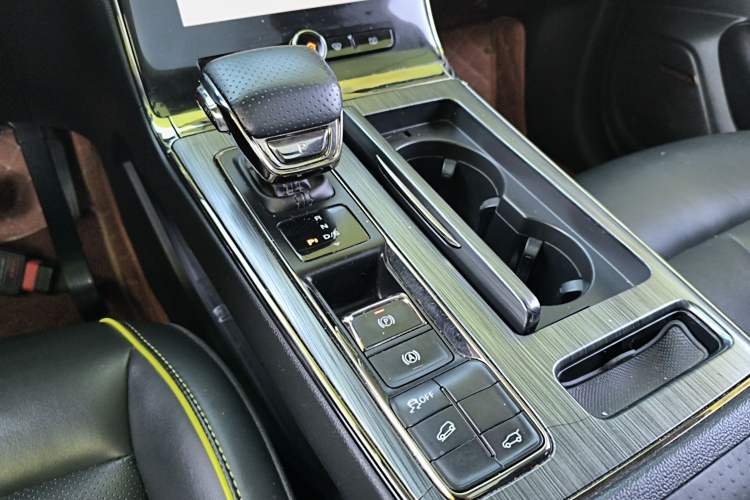 Used Roewe RX5 2021 PLUS 330TGI Automatic National Trend Intelligent Deluxe Edition