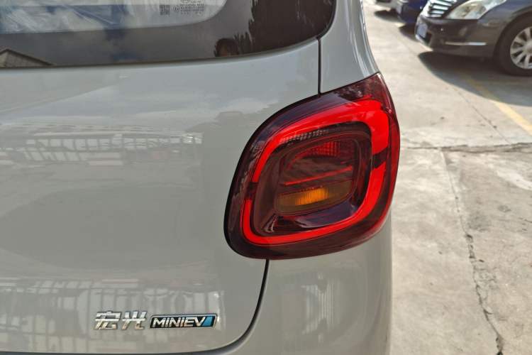 Used Wuling Hongguang MINIEV 2025 Four-Door Version Advanced Edition