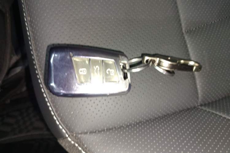 Used Volkswagen Passat 2024 380TSI Starry Dragon Edition Vehicle Key