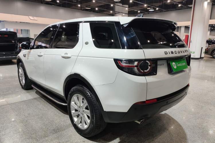 Used Land Rover Discovery Sport 2018 240 PS SE Version