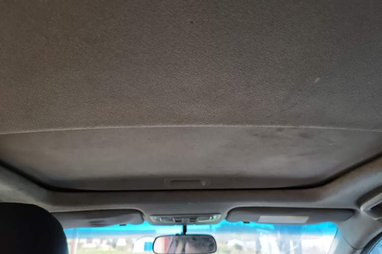 Used Honda Crider 2015 1.8L automatic luxury edition
