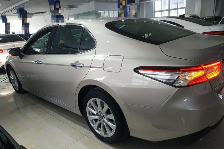 Used Toyota Camry 2019 2.0G Luxury Edition China VI Standard
