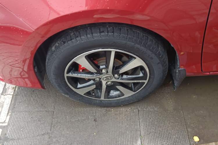 Used Toyota YARiS L Zhi Xuan 2016 Revised 1.5E CVT Charming Edition Left Front Wheel Hub