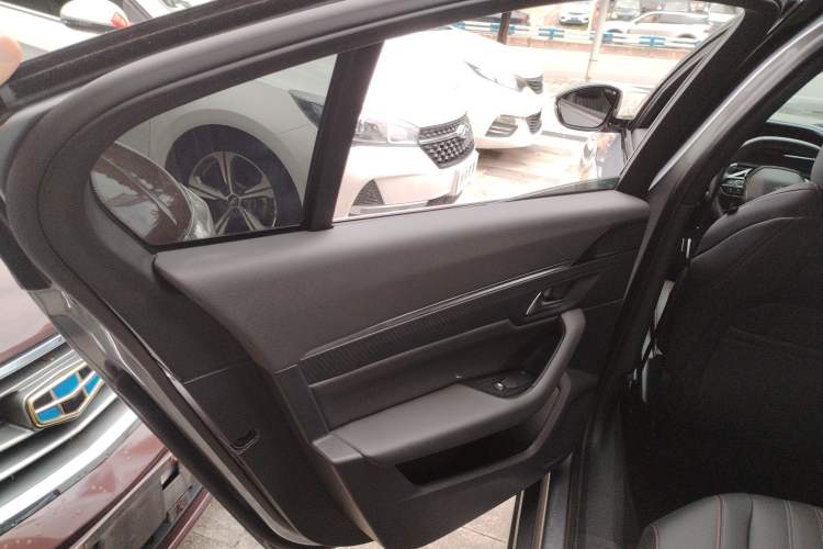 Used Peugeot 508 2022 508L 400THP PureTech Driving Control Edition
