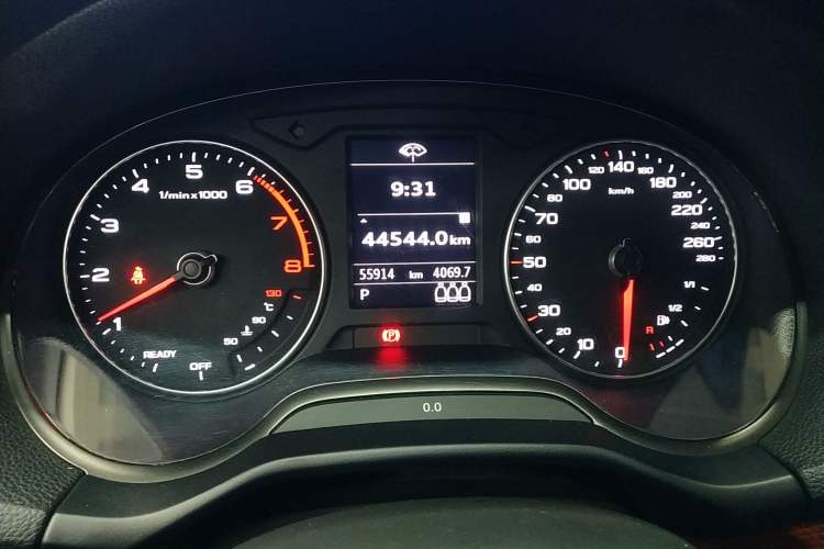 Used Audi Q2L 2018 35 TFSI Fashion Elegant Version China V Instrument Cluster