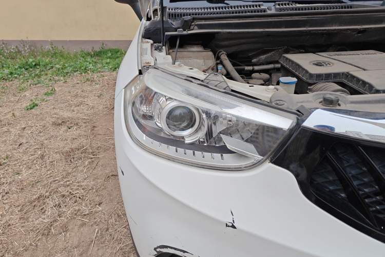 Used Brilliance V3 2016 1.5L Automatic Elite Model
