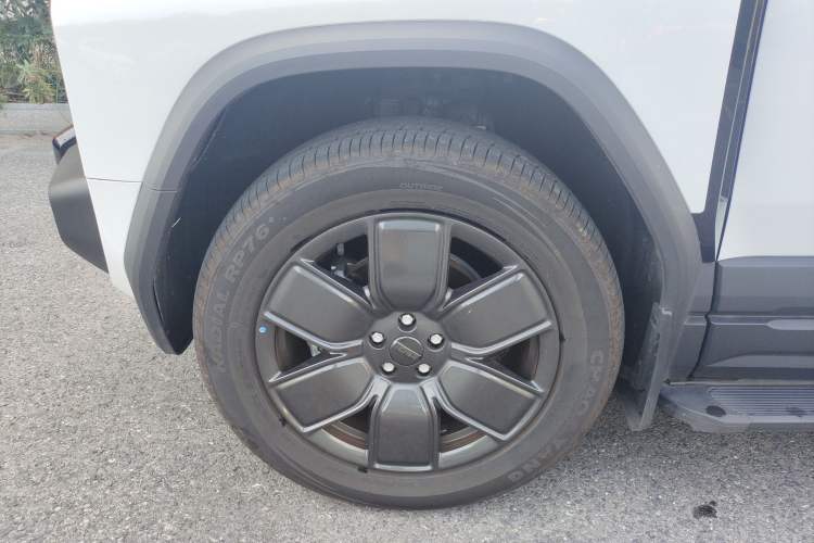 Used iCAR 03T 2024 501km Four-wheel Drive Long-Range Version
