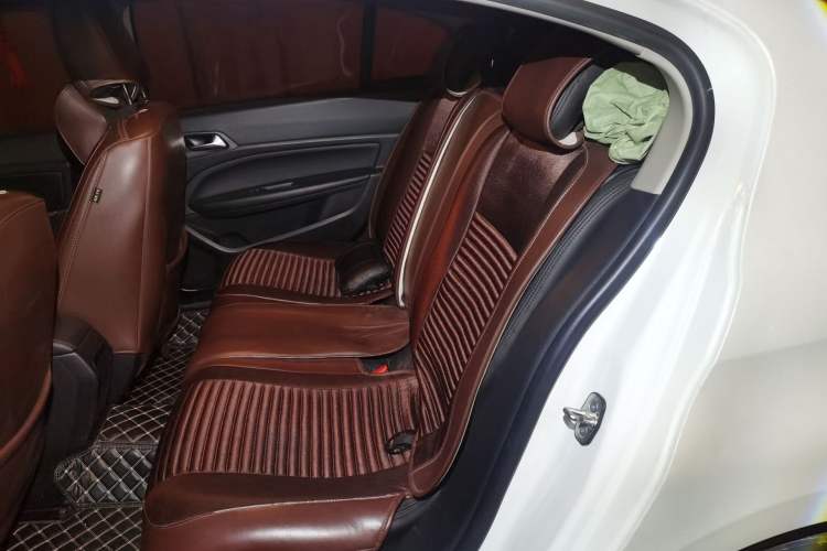 Used Peugeot 408 2014 1.8L Manual Leading Edition
