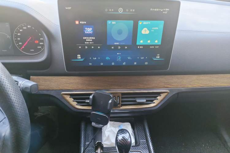 Used BYD Tang 2019 2.0T Automatic SmartConnect Prestige 5-Seater China VI Standard Audio And AC Panel