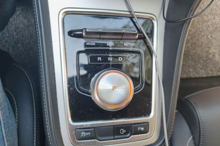 Used MG 6 New Energy 2018 45T E-DRIVE Intelligent Drive Hybrid PILOT Super Internet Edition Gear Lever