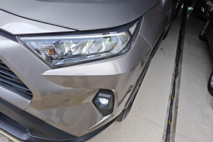 Used Toyota RAV4 2023 2.0L CVT Two-Wheel Drive Fashion Edition Left Front Headlight
