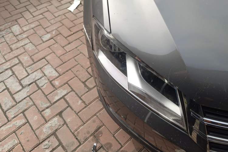 Used Volkswagen Lavida 2013 Classic 1.6L Manual Fashion Edition
